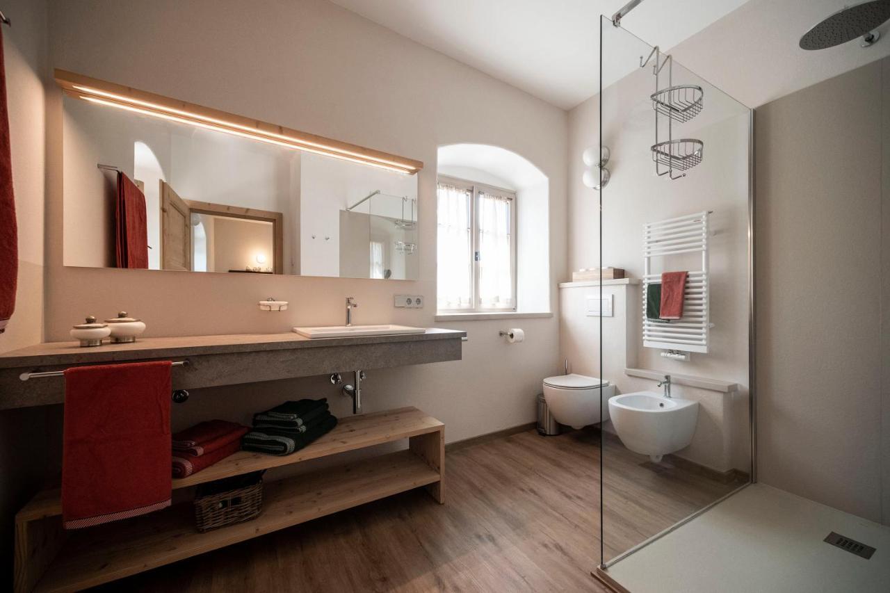 Weingut Kornell - Schafferhaus Cosmas Und Zeder Apartment Терлано Екстериор снимка