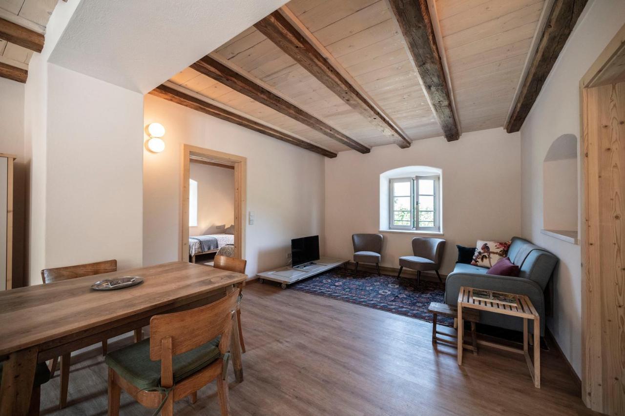 Weingut Kornell - Schafferhaus Cosmas Und Zeder Apartment Терлано Екстериор снимка