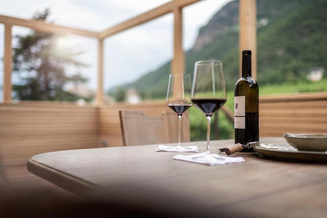 Weingut Kornell - Schafferhaus Cosmas Und Zeder Apartment Терлано Екстериор снимка